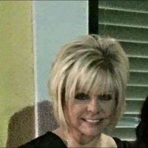 Meet your Posher, Cindy